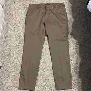 BANANA REPUBLIC MENS DRESS PANTS KHAKI 32x30